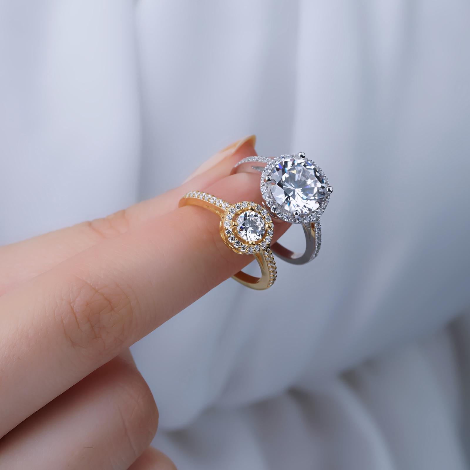 Yuvarlak taşlı Gümüş Tektaş Modeli Eylül Alyans