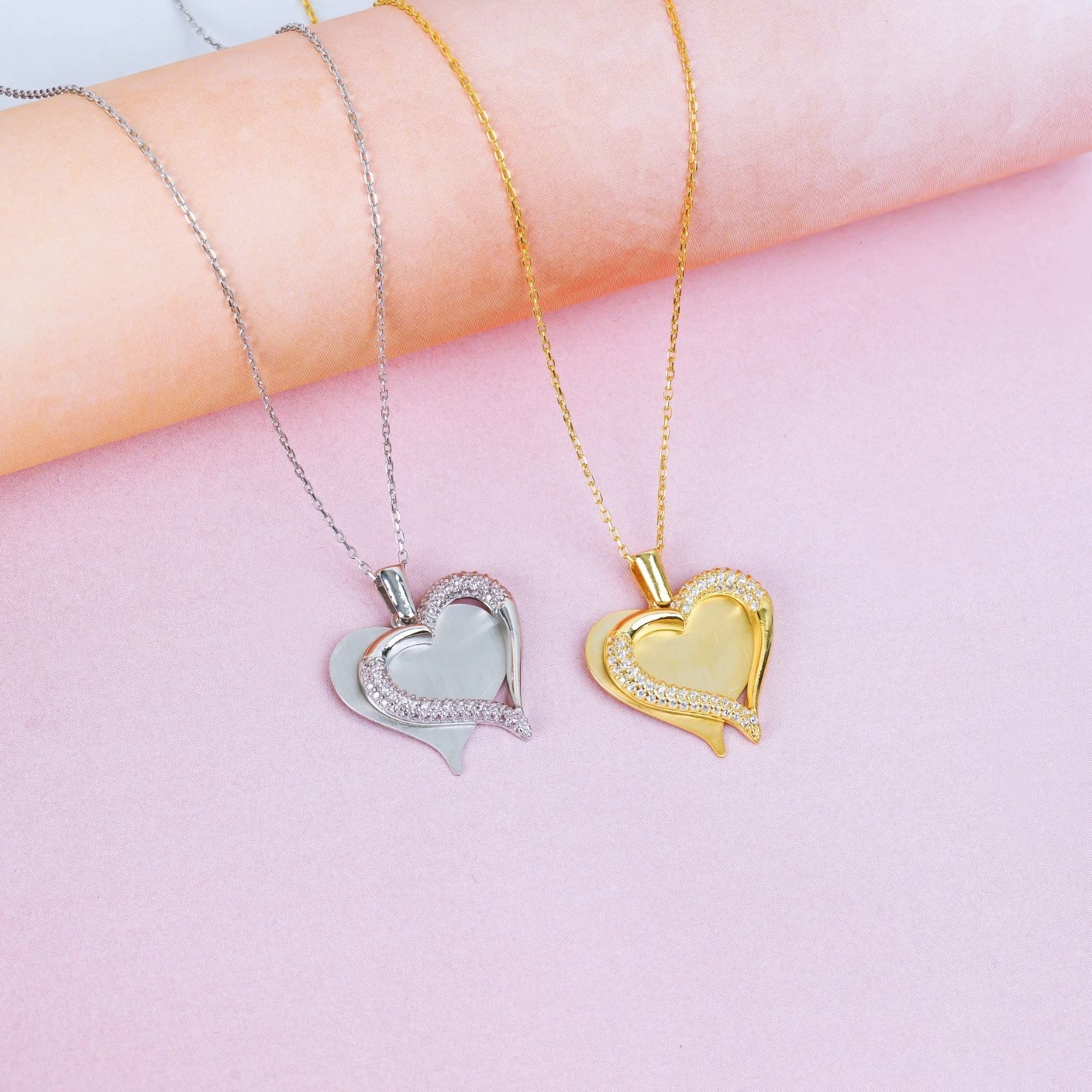 Kalpli Gümüş Kolye Eylül Alyans