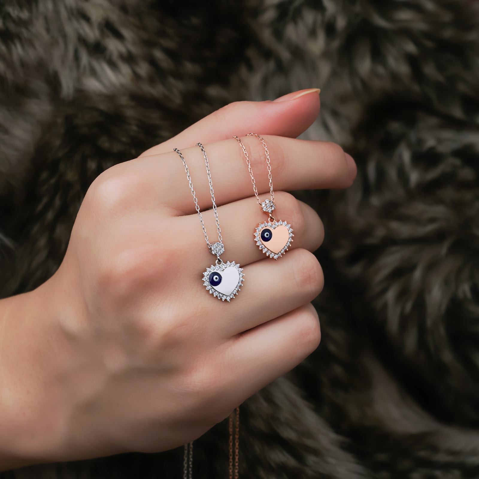 Nazar Boncuklu Kalpli Gümüş Kolye Modeli Eylül Alyans