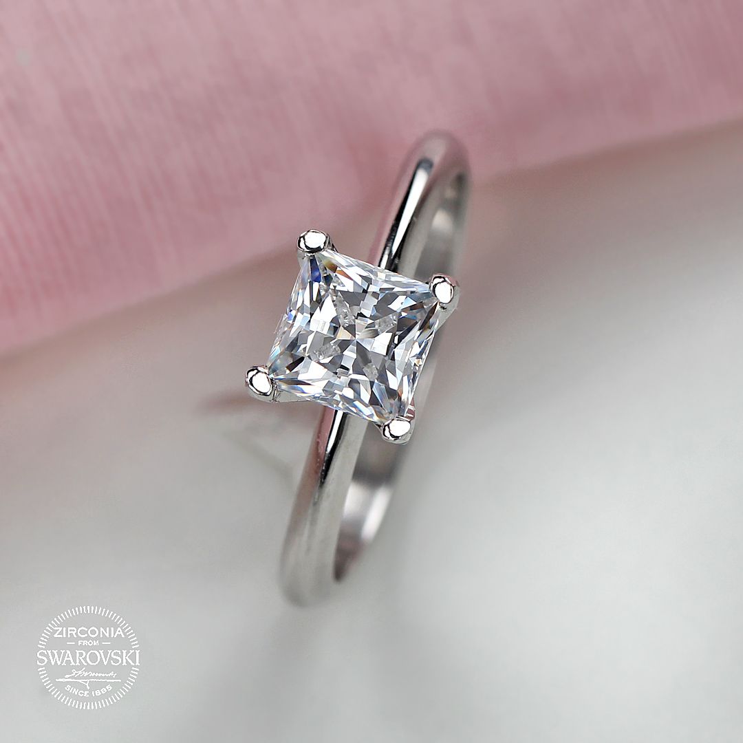 Gümüş Kare Tektaş Yüzük Modeli Eylül Alyans